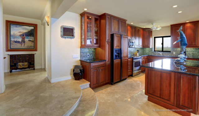 entryway and kitchen